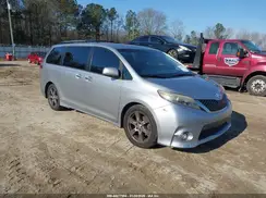 5TDXZ3DC3HS838736 2017 TOYOTA SIENNA