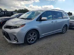 5TDXZ3DC3JS953617 2018 TOYOTA SIENNA