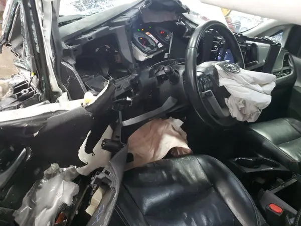 5TDXZ3DC3KS979491 2019 TOYOTA SIENNA - Image 8