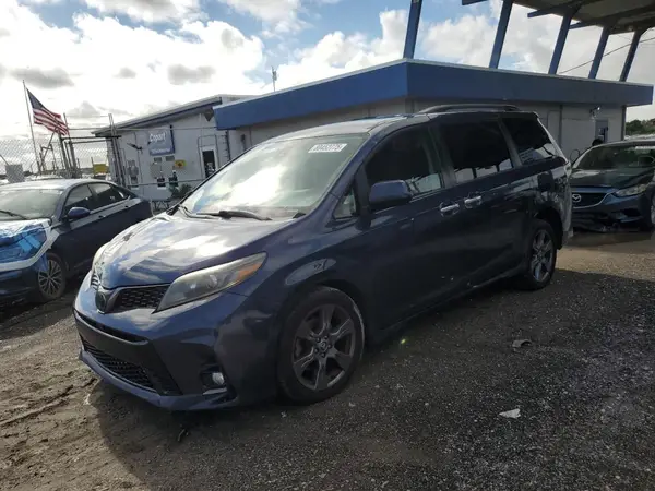 5TDXZ3DC3KS991169 2019 TOYOTA SIENNA - Image 1
