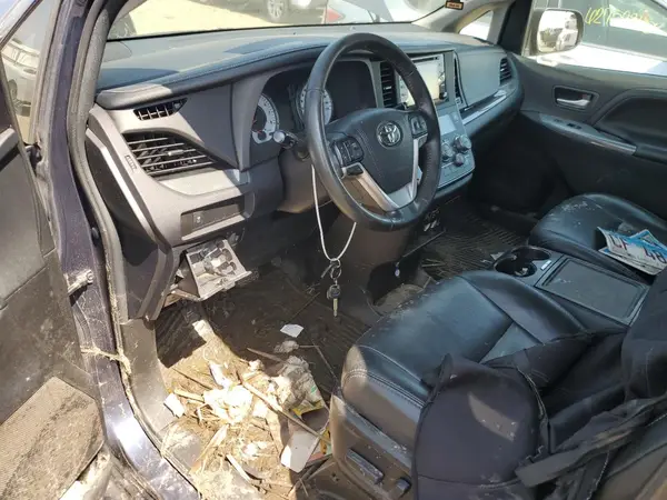 5TDXZ3DC4JS951200 2018 TOYOTA SIENNA - Image 8