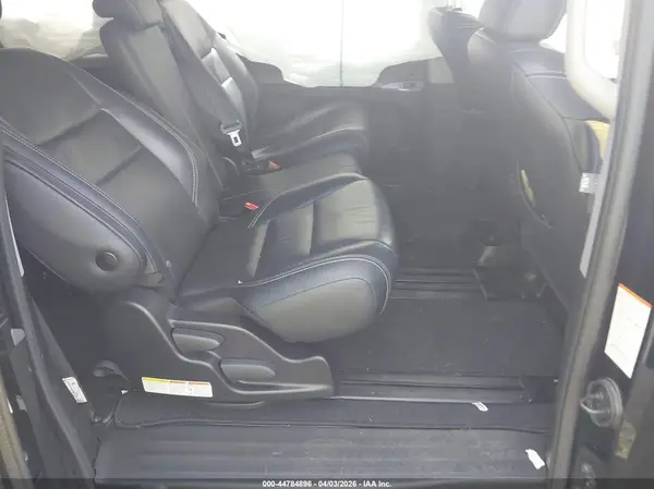 5TDXZ3DC4JS957790 2018 TOYOTA SIENNA - Image 8
