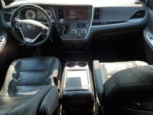 5TDXZ3DC4LS030663 2020 TOYOTA SIENNA - Image 8