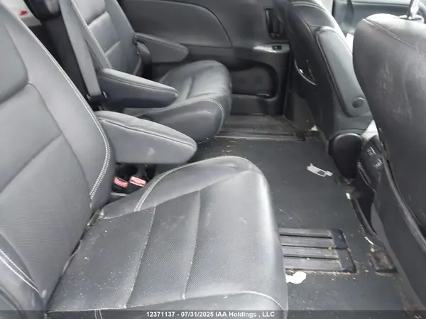 5TDXZ3DC4LS037211 2020 TOYOTA SIENNA - Image 8
