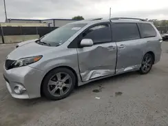 5TDXZ3DC5HS796750 2017 TOYOTA SIENNA