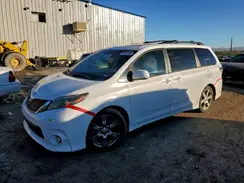 5TDXZ3DC5HS801817 2017 TOYOTA SIENNA