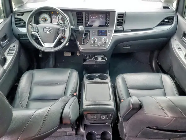 5TDXZ3DC6LS056908 2020 TOYOTA SIENNA - Image 8