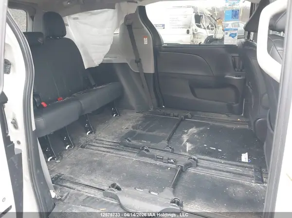 5TDXZ3DC6LS061171 2020 TOYOTA SIENNA - Image 8