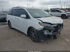 5TDXZ3DC7HS771462 2017 TOYOTA SIENNA