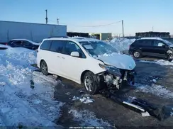 5TDXZ3DC7HS781148 2017 TOYOTA SIENNA