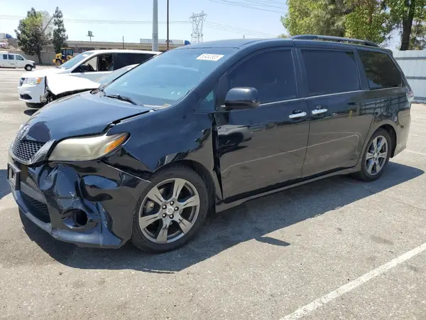 5TDXZ3DC7HS787029 2017 TOYOTA SIENNA - Image 1