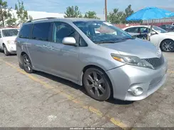 5TDXZ3DC7HS847875 2017 TOYOTA SIENNA