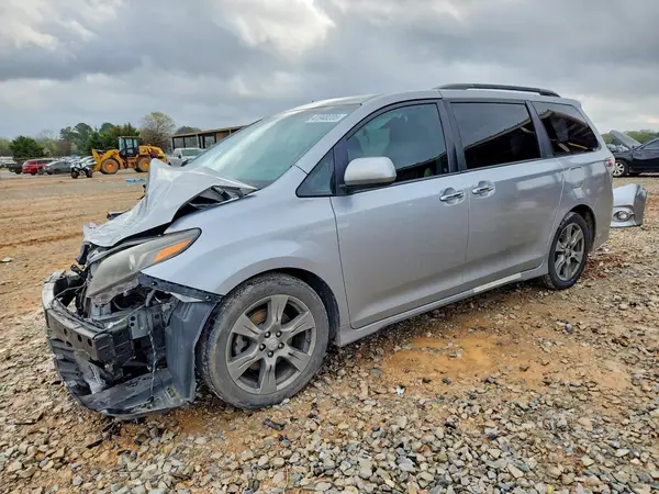 5TDXZ3DC7HS880049 2017 TOYOTA SIENNA