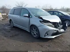 5TDXZ3DC7JS919096 2018 TOYOTA SIENNA