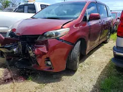 5TDXZ3DC7KS013855 2019 TOYOTA SIENNA