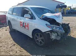 5TDXZ3DC7KS984855 2019 TOYOTA SIENNA