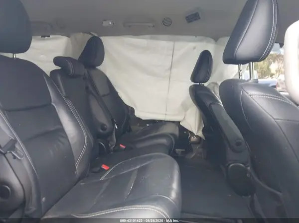 5TDXZ3DC7KS987609 2019 TOYOTA SIENNA - Image 8