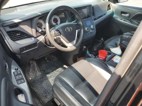 5TDXZ3DC8HS776542 2017 TOYOTA SIENNA - Image 8