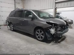 5TDXZ3DC8JS920628 2018 TOYOTA SIENNA
