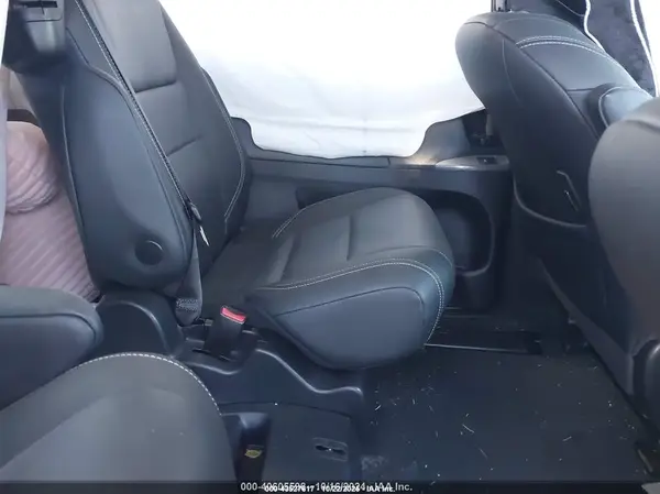 5TDXZ3DC8LS058126 2020 TOYOTA SIENNA - Image 8