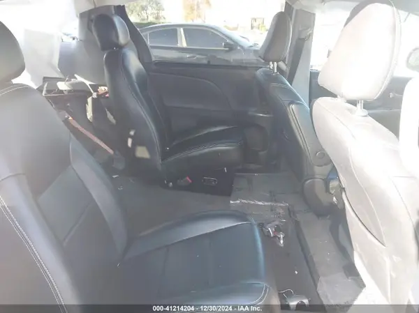 5TDXZ3DC8LS084564 2020 TOYOTA SIENNA - Image 8