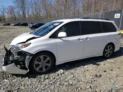 5TDXZ3DC9JS937339 2018 TOYOTA SIENNA