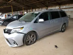 5TDXZ3DC9JS957722 2018 TOYOTA SIENNA