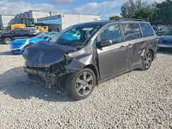 5TDXZ3DC9JS958790 2018 TOYOTA SIENNA