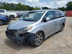 5TDXZ3DC9KS985568 2019 TOYOTA SIENNA