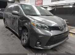 5TDXZ3DC9KS998790 2019 TOYOTA SIENNA