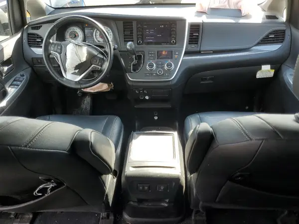 5TDXZ3DC9LS022803 2020 TOYOTA SIENNA - Image 8