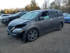5TDXZ3DCXHS872530 2017 TOYOTA SIENNA