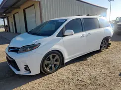 5TDXZ3DCXJS926267 2018 TOYOTA SIENNA