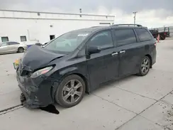 5TDXZ3DCXJS954103 2018 TOYOTA SIENNA