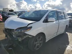 5TDXZ3DCXKS973526 2019 TOYOTA SIENNA
