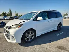 5TDXZ3DCXKS975549 2019 TOYOTA SIENNA
