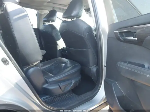 5TDYARAH1MS011505 2021 TOYOTA HIGHLANDER - Image 8
