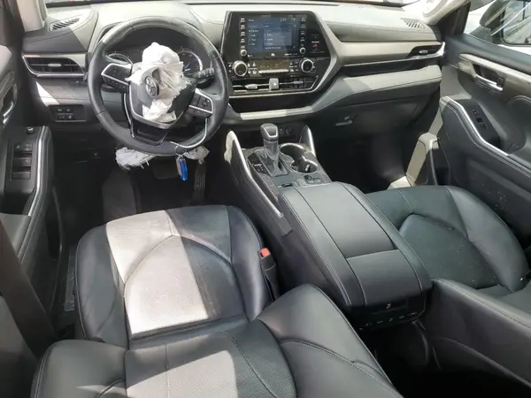 5TDYARAH1NS511665 2022 TOYOTA HIGHLANDER - Image 8
