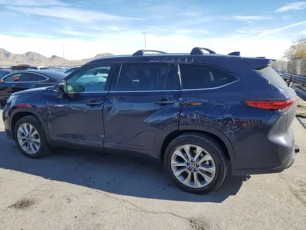 5TDYARAH4MS011286 2021 TOYOTA HIGHLANDER - Image 2