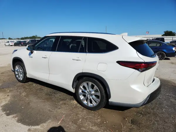5TDYARAH5LS002689 2020 TOYOTA HIGHLANDER - Image 2
