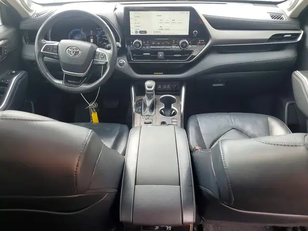 5TDYARAH5PS019532 2023 TOYOTA HIGHLANDER - Image 8