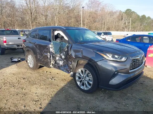5TDYARAH5PS023533 2023 TOYOTA HIGHLANDER - Image 1