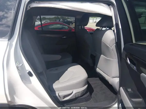 5TDYARAH6MS006560 2021 TOYOTA HIGHLANDER - Image 8