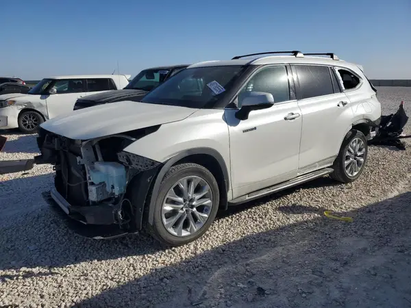 5TDYARAH6MS505682 2021 TOYOTA HIGHLANDER - Image 1