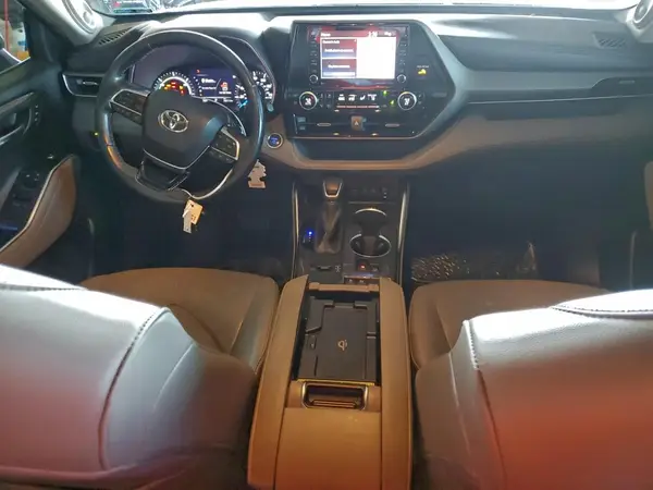5TDYARAH7LS001463 2020 TOYOTA HIGHLANDER - Image 8