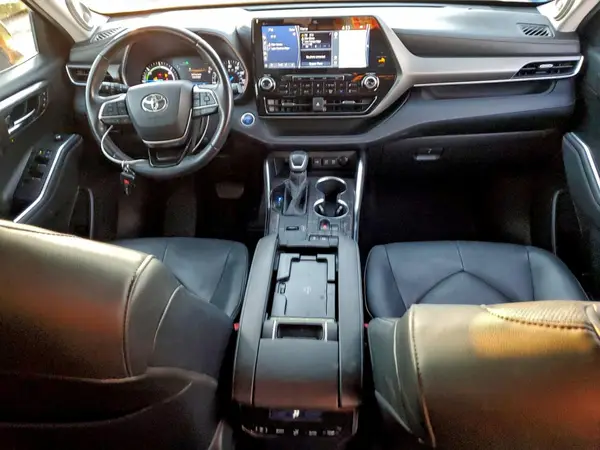 5TDYARAH7LS001902 2020 TOYOTA HIGHLANDER - Image 8