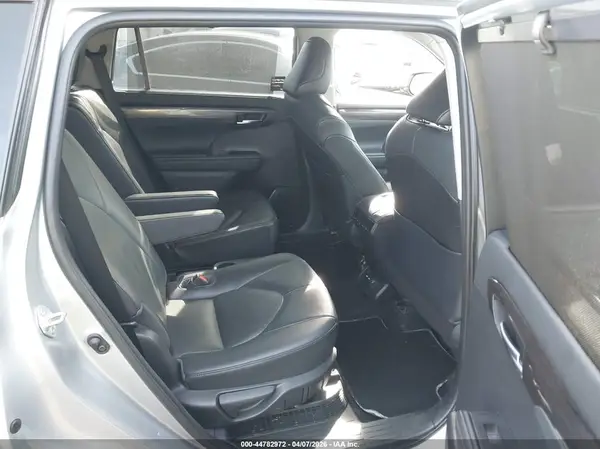 5TDYARAH7MS004865 2021 TOYOTA HIGHLANDER - Image 8