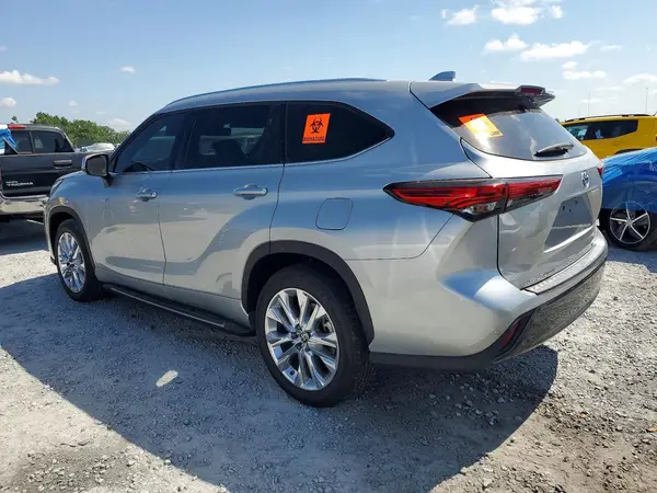 5TDYARAH7MS005420 2021 TOYOTA HIGHLANDER - Image 2