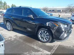 5TDYARAH8MS006883 2021 TOYOTA HIGHLANDER