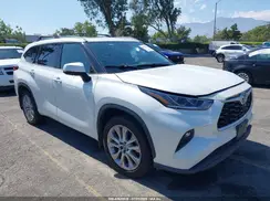 5TDYARAHXNS515715 2022 TOYOTA HIGHLANDER